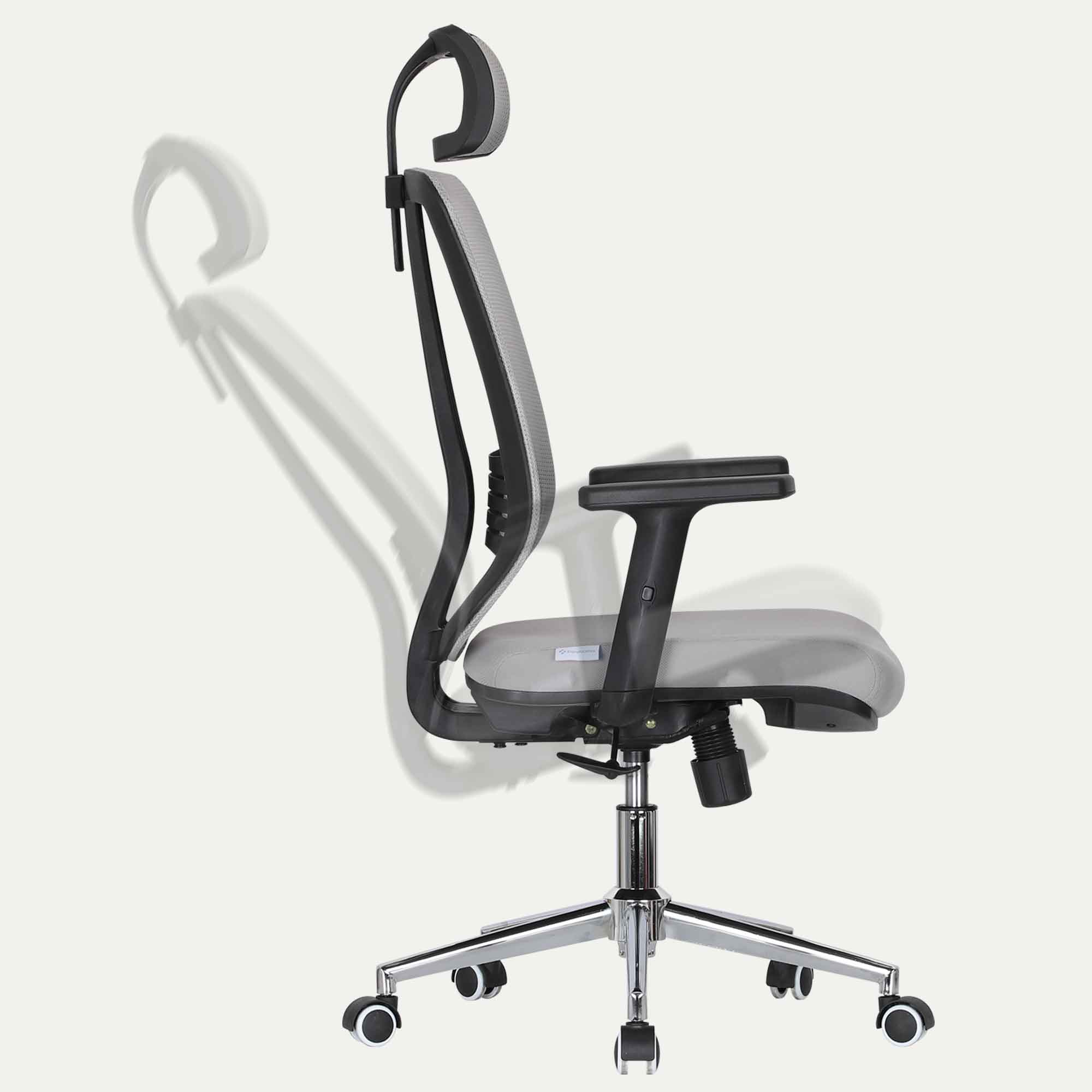 Recline or rock to 128°, your whole body relaxes.